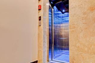 Collection O Dream World Residency - - 1