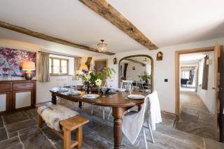 Welsh Border Escape- Perfect for families & groups - 5