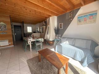 Maison de Charme à La Turballe: Proche Plage, Centre-Ville, 3 Chambres, Wifi, Jardin et Garage - FR-1-392-98 - La Turballe - 9