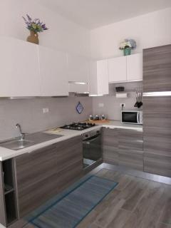 WELCOME RIVIERA - FIOCCO DI MARE elegante e moderno appartamento completamente rinnovato situato in una zona tranquilla -toll parking at 15 euro per day to be booked in advance -subject to availability - Rapallo - 4