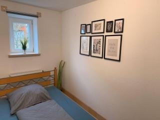 Oberbayern Lengenfeld 2 Wohnungen a 4 Schlafzimmer Neu umgebaut - Pürgen - 1