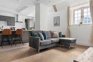 Brand New Luxury 2 Bedroom Apartment in The Market Square - Nottingham - 0