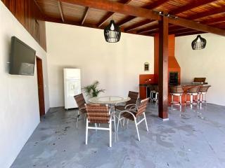 Caiobá - Casa 4 quartos com AR, espaçosa e perto do mar - Matinhos - 1