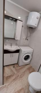 Apart Hotel Sunrise - Batoemi - 9