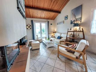 Holiday Home Charme de la Grande Bosse by Interhome - LʼÉpine - 3