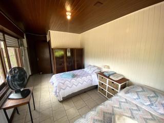 Apartamento espaçoso e central - Três Coroas - 3
