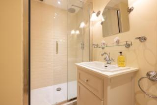 The Chelsea Abode - 4BDR Home with Terrace - Londra - 3