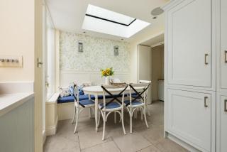 The Chelsea Abode - 4BDR Home with Terrace - Londra - 9