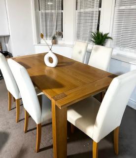 Pier Reflections sea front apartment Long and short stays Groups and Contractors welcome - Eastbourne - 3