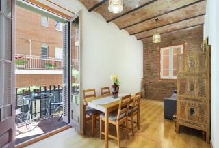 Great apartment in Sagrada Familia with Balcony - 0