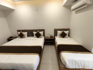 Hotel Shree Ji - Ahmedabad - 3