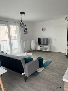 Logement Spacieux A 2 Chambres, Acces Facile Aeroport CDG et Paris - Villiers-le-Bel - 4