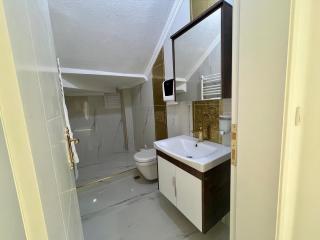 Entire Luxury Apartment - Derince - 7