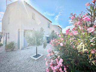 Villa avec piscine privée - 0