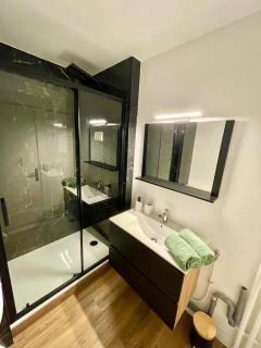Cozy apartment with parking and panoramic views! - Amiens - 1