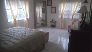 Tranquila Oasis - Runaway Bay - 8