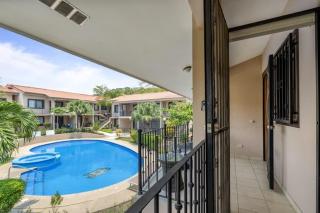 2-BD Condo with Pool Walk to Beach - Coco - 5
