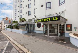 B&B HOTEL Orléans Centre Foch - Orléans - 5