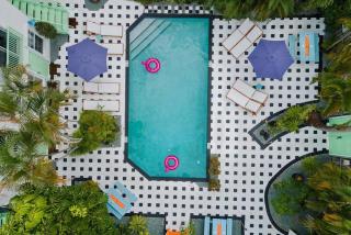 Groups Welcome! Private Boutique Hotel Rental - Sleeps 18 - Fort Lauderdale - 0
