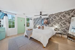 Groups Welcome! Private Boutique Hotel Rental - Sleeps 18 - Fort Lauderdale - 3