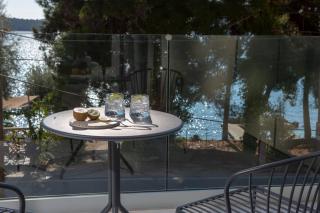 Ionian Elite Beachfront Villa - Nydri - 2