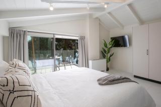 Ionian Elite Beachfront Villa - Nydri - 4