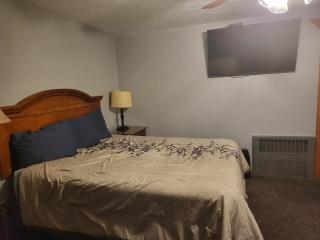 KJ's Inn and Suites By OYO Gettysburg US Hwy 212 - 6