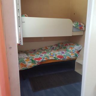 Mobilhome with terrace - 8