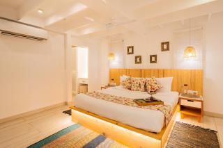 ELIVAAS House of Neptune - 3 BHK Villa with Terrace & Gazebo on the Beach - Morjim - 8
