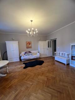 Casa lângă Cetatea Medievală - 4