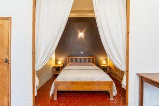 Le Suisse - Avignon - 9