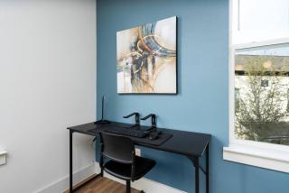 Sleek Stylish Apartment in Prime Location - Pflugerville - 3