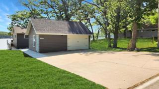 East Haven on East Lake Okoboji - Spirit Lake - 2