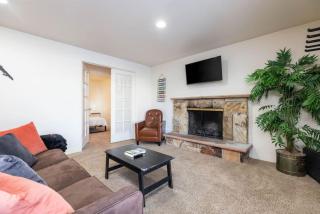 The Shredders Shanty Close to Ski Resorts - 8