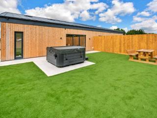 Little Rissington - Barn Two - 8
