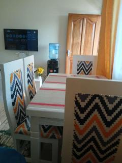 Logan White Cozy home - Mombasa - 6