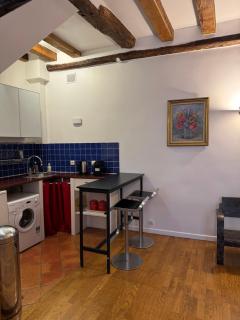 Le 64 Rue Chapon - 1