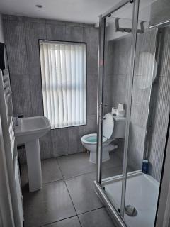 Anfield Contractors Accommodation - Liverpool - 8