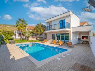 Holiday Home Maja by Interhome - Donji Proložac - 5