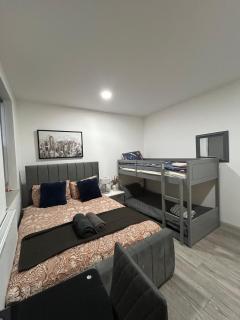 Luxury 1 bedroom with open plan kitchen for 6 person in central London! E1 - London - 6