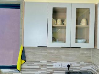 modern hidden gem apartment with heated swimming pool well equipped gym,child play area,ample parking space and amazing scenic views - Nairobi - 7