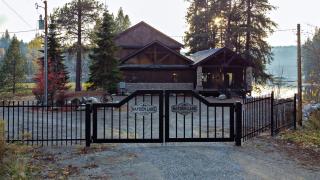 Hayden Lake Lodge, Game Area,Lake access,Sleeps 20 - Hayden - 3