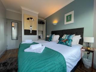 Delightful airy apartment in leafy St Andrews - Bristol - 7