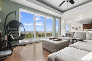 Tidal Dreams Ocean Front Pool Firepit Sleeps 14 - 4