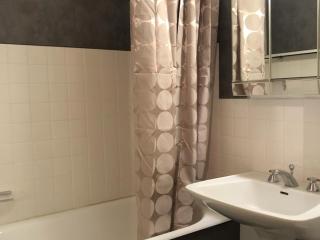 Appartement Sud 4ème étage, à 50 m des pistes, 3 balcons, bien équipé - FR-1-549-112 - Chamrousse - 1