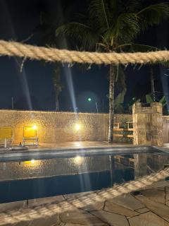 Casa com piscina - Bertioga - 3