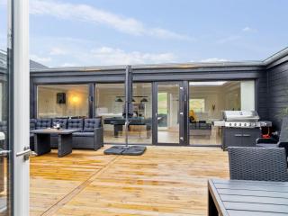 Holiday Home Marinus - 800m from the sea by Interhome - 4