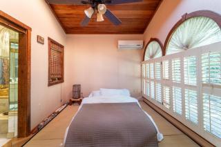 Luxury 4BR Home with Pool, Hot Tub & Movie Theater - Port Charlotte - 9