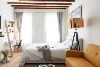 24-14 Renovated studio Prime gramercy W&D - 0