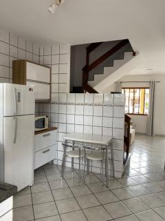 Condomínio Encantador com Piscina ao Lado da Praia - 3